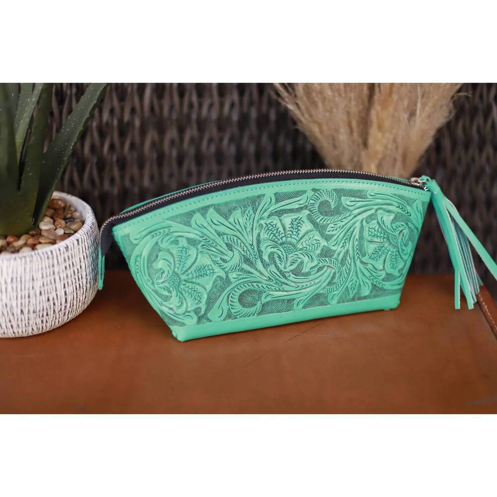 NEW QUE CHULA women's cosmetica chica cosmetic bag in turquoise